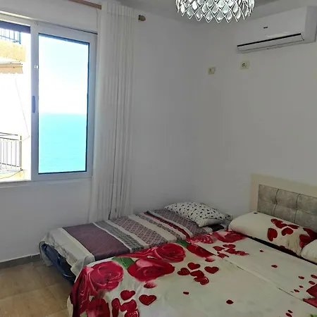 Front Appartement