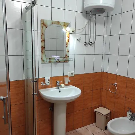 Front Golem (Tirana)